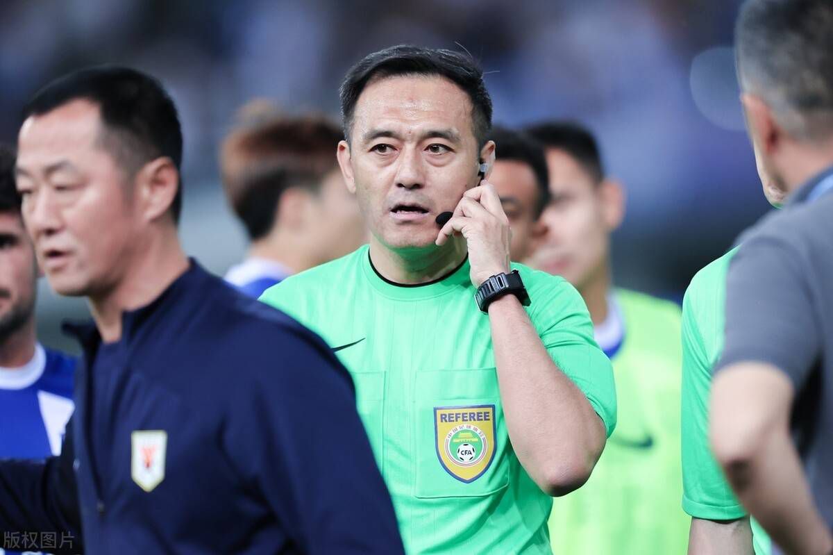 贝恩（左脚伤势）出战成疑（50%出场可能）。